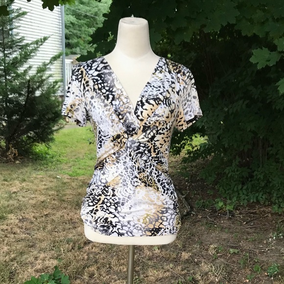 Cable & Gauge Tops - Cable & Gauge leopard print faux knot top